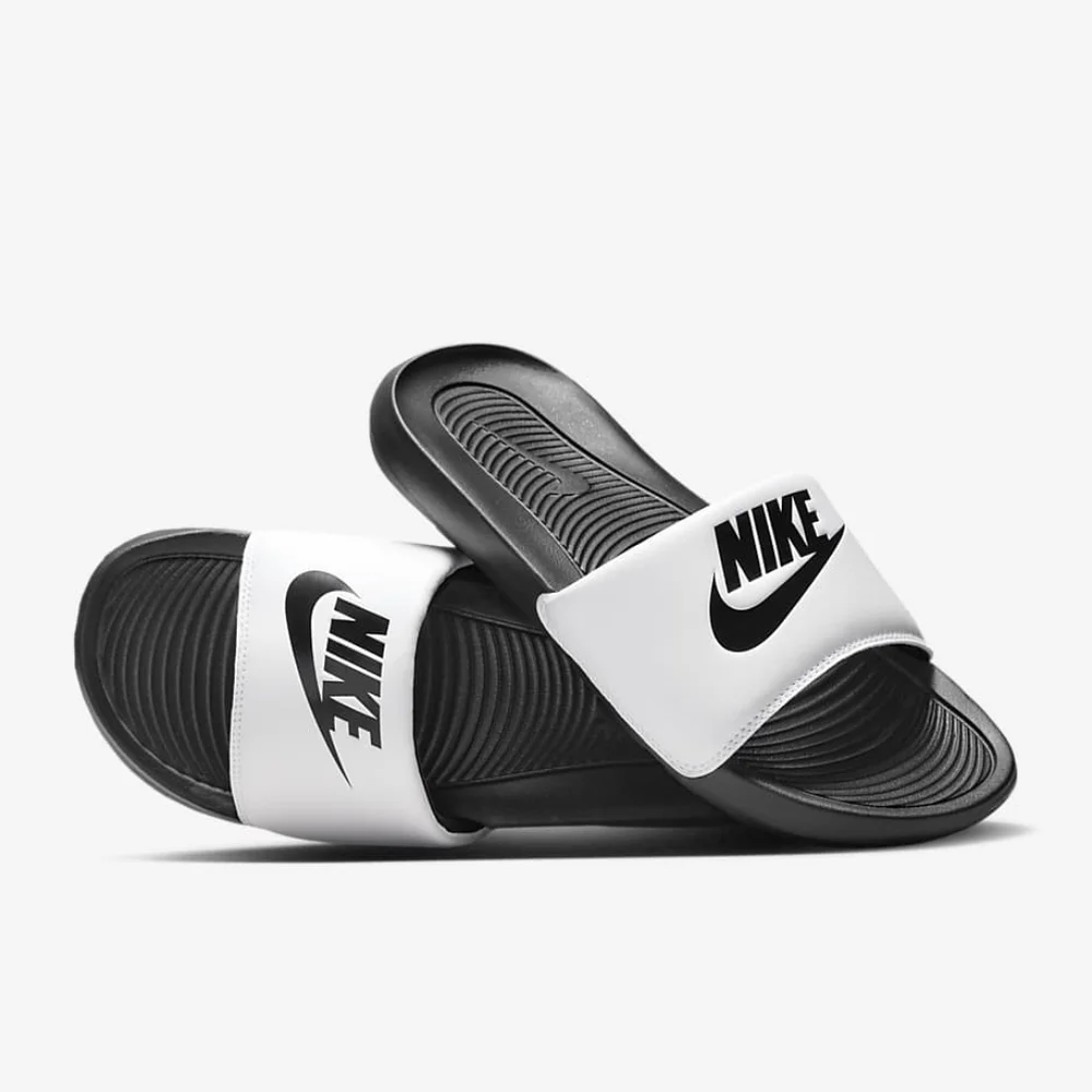 Nike Victori one black/ white Slides M Size 11